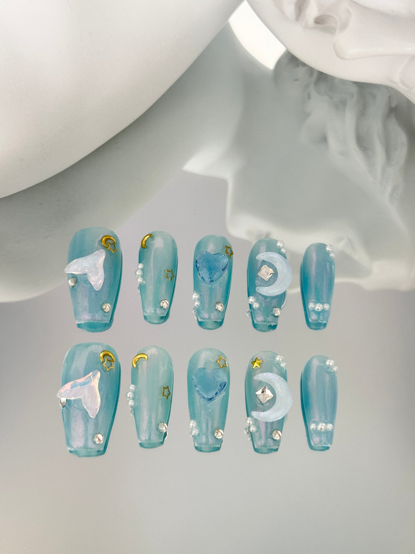 Long coffin mermaid nails blue