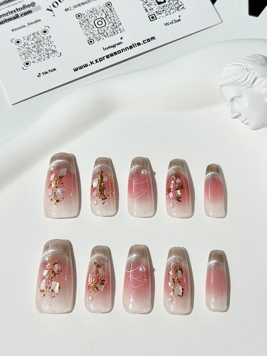 Long coffin cat eye blush gold foil nails pink