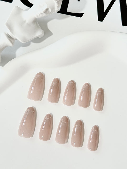 Long oval cat eye nails white