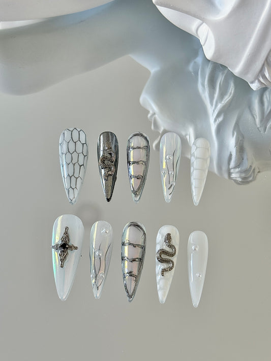 Superlong stiletto snake nails silver