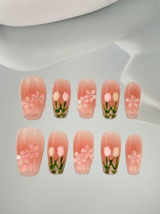 Medium length coffin tulip nails pink